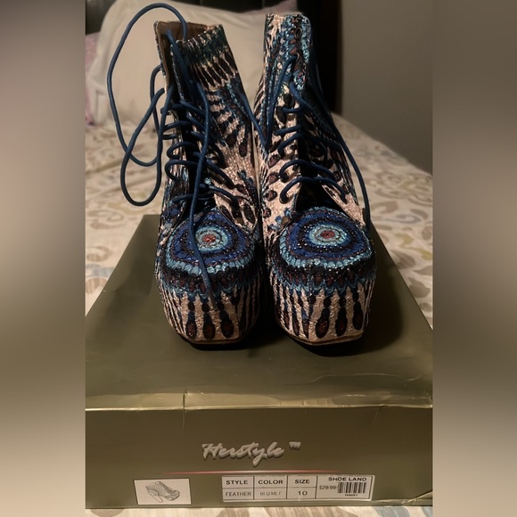 Boots - Picture 2 of 2